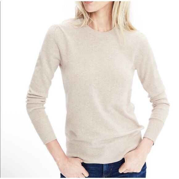 ✨BANANA REPUBLIC Touch of Cashmere  Women Beige Sz Large Sweater✨ - Picture 1 of 6